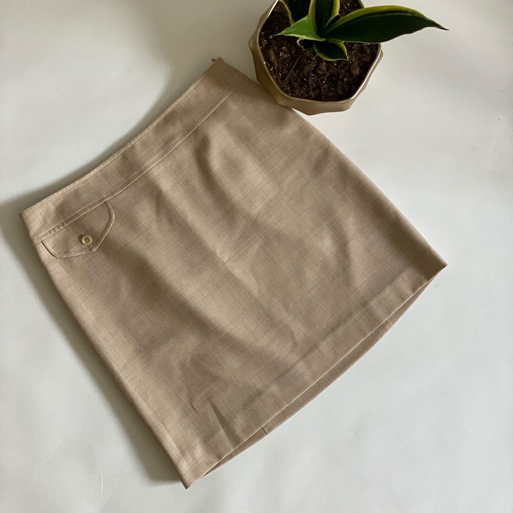 Banana Republic wool/silk A-line skirt